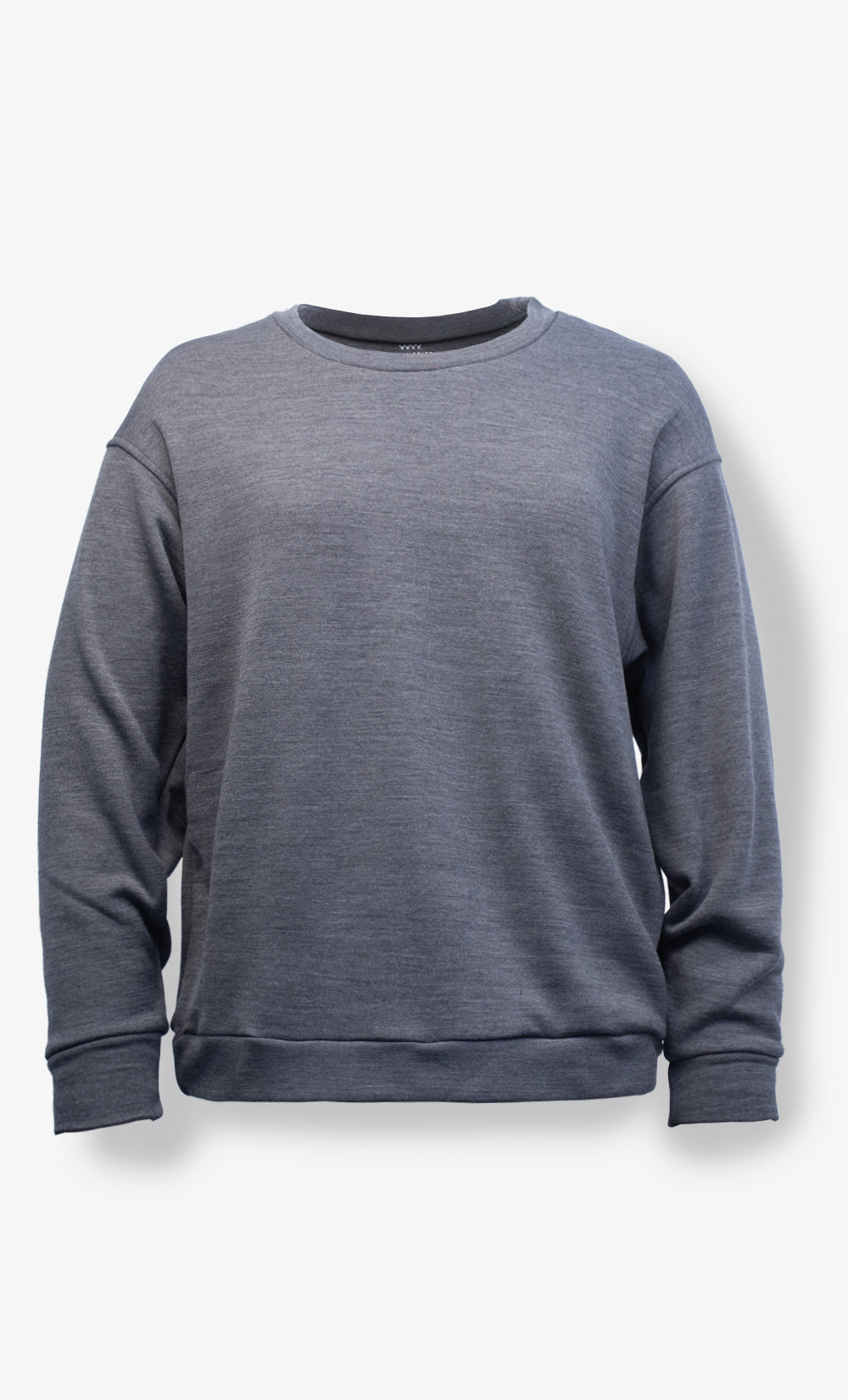 Haut à manches longues pour femme en laine mérinos gris ouaté, coupe ample, vu de face.